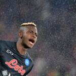 Napoli-Sassuolo 4-0, tripletta di Osimehn