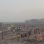 India, le operazioni di soccorso dopo il crollo del ponte