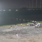 India, crolla ponte nel Gujarat: morti