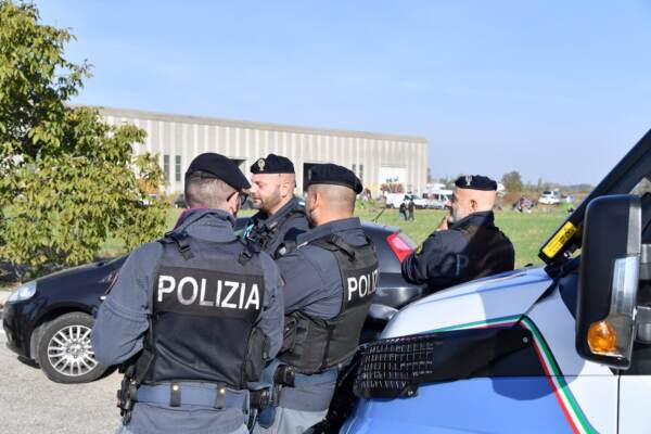 Rave, Viminale: “Nuova norma non lede libertà manifestare”