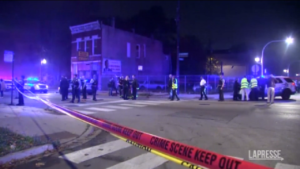 Chicago, sparatoria nella notte: 14 feriti, tre sono bimbi