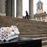 Torino, una bomba alla Gran Madre: ma è una scultura
