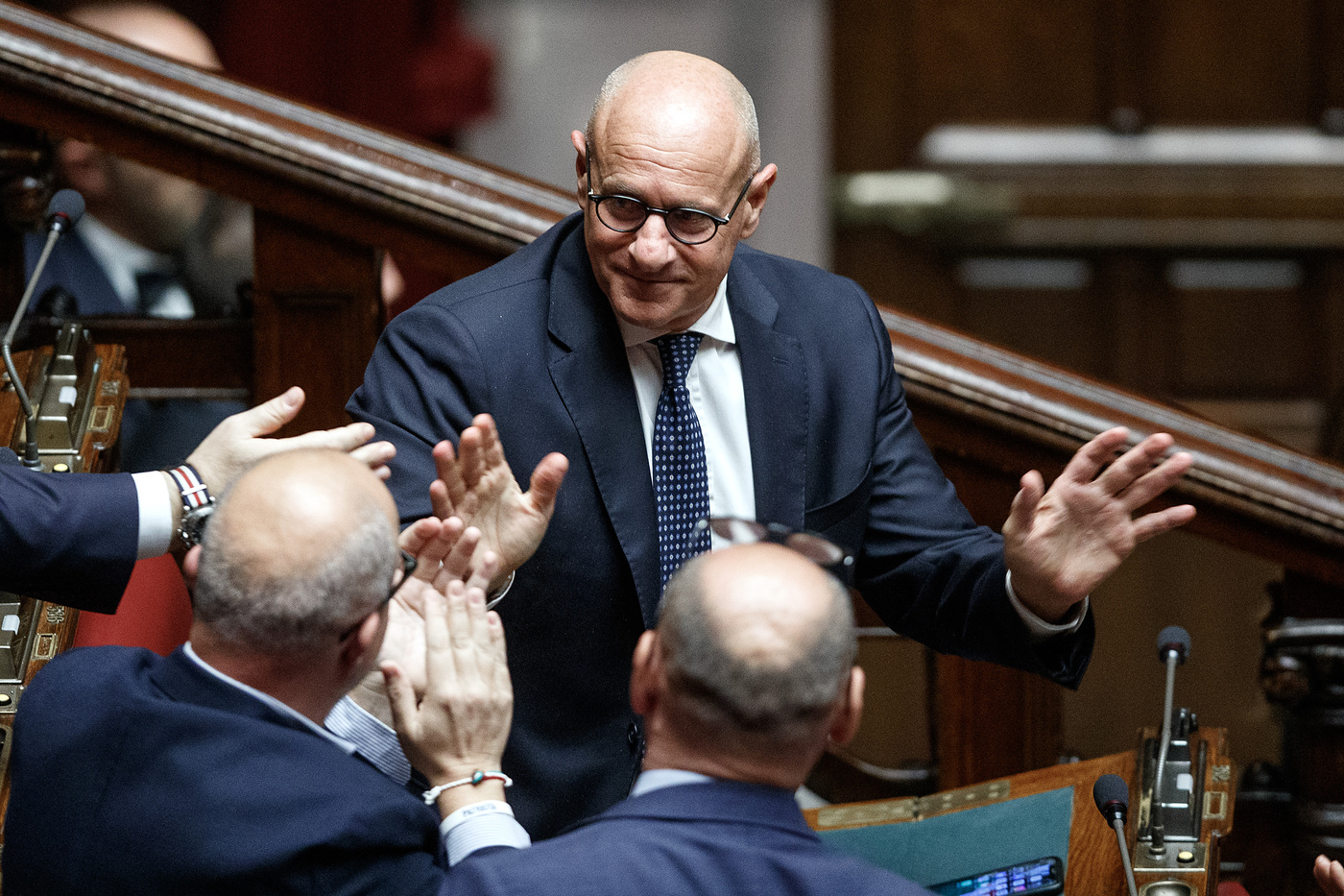 Decreto rave, Rampelli a opposizione: “Miglioramo norma insieme”