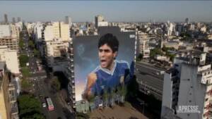 Argentina, nuovo murales di Maradona