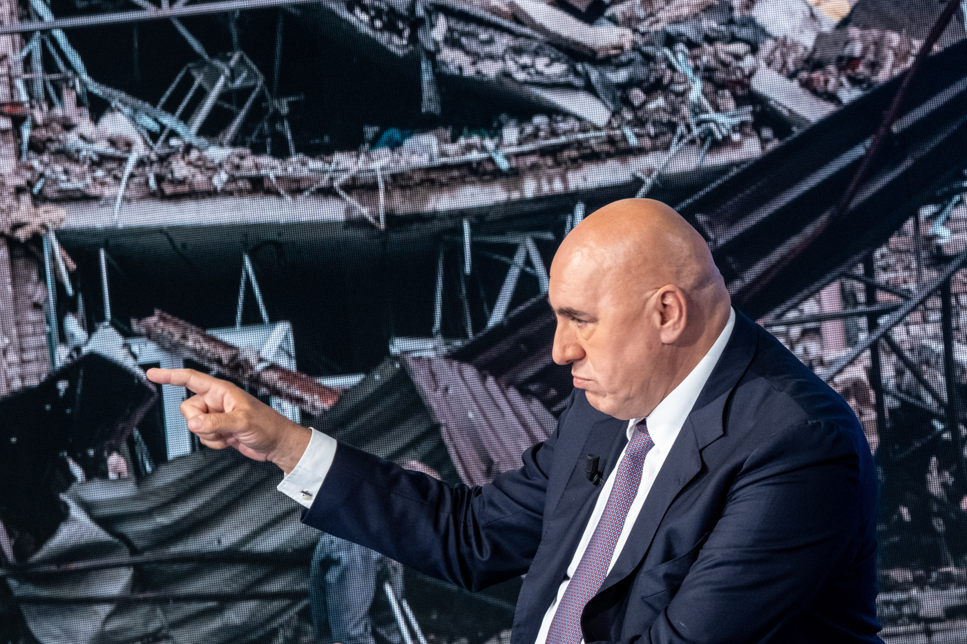 Ucraina, Crosetto: “Resteremo al fianco di Kiev”