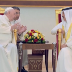 Vaticano, Papa Francesco conclude il viaggio in Bahrein