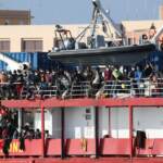 Migranti, Geo Barents diretta a Catania con 572 persone