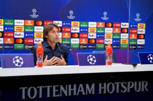 Tottenham Hotspur Training and Press Conference - Hotspur Way Training Ground - Tuesday October 25th
