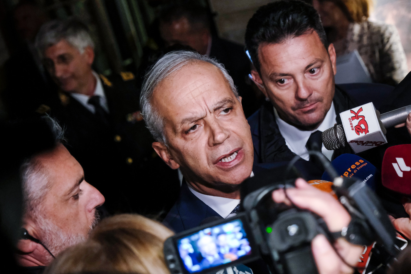 Migranti, Piantedosi: “Umanità e fermezza”