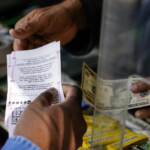 Usa, vinti 2 miliardi al Powerball: è record