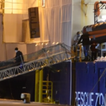 Catania, lo sbarco dei migranti della Geo Barents