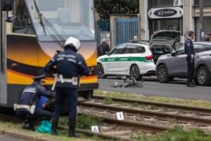 Milano, 14enne travolto e ucciso da tram