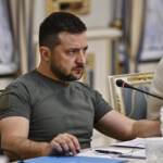 Ucraina, Zelensky: “Rispondiamo a tutti gli attacchi della Russia”