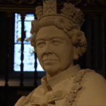 Gran Bretagna, inaugurata statua di Elisabetta II a York