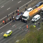 Londra, attivisti di ‘Just Stop Oil’ bloccano autostrada