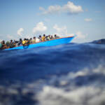 Migranti, proseguono sbarchi a Lampedusa