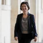 Aborto, Roccella: “194 non è in discussione”