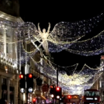 Londra, è già Natale: accese luminarie