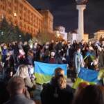 Ucraina, festeggiamenti per Kherson liberata