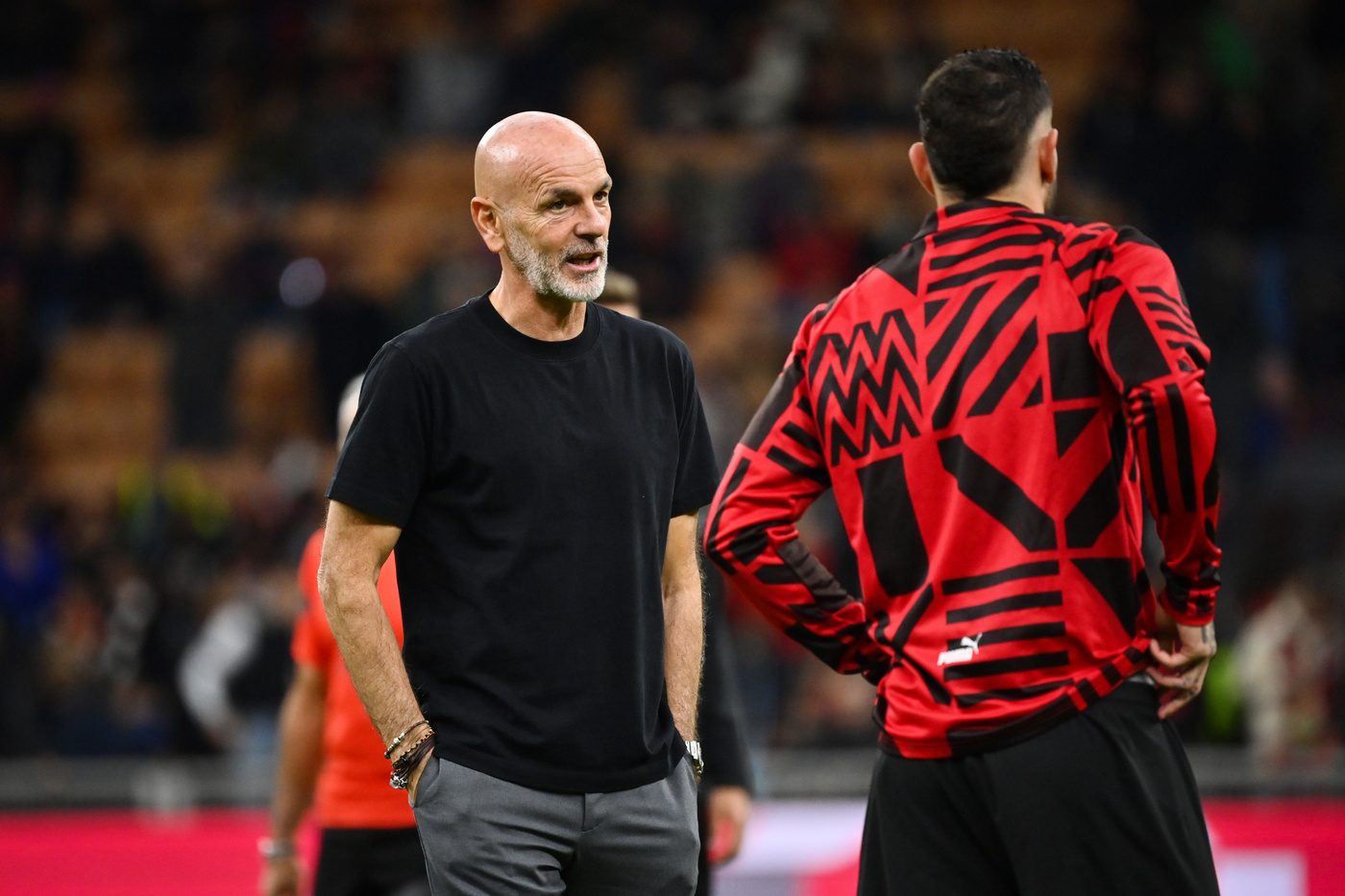 Milan, Pioli: “Classifica non ci piace ma non molliamo”