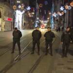 Istanbul, polizia presidia zona esplosione