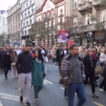 Clima, attivisti in protesta a Belgrado
