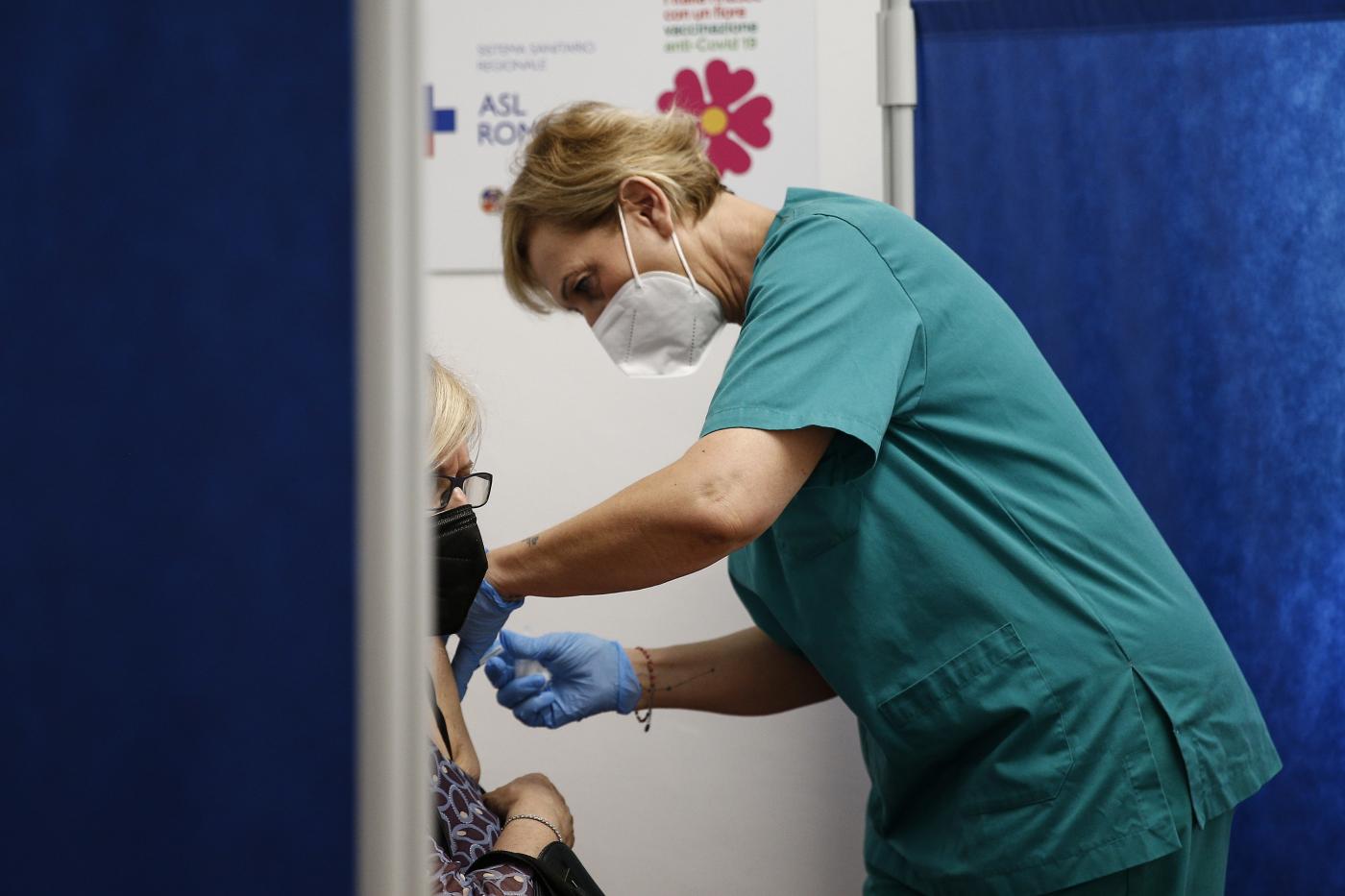 Milleproroghe, tutte le modifiche: dal fondo per i disturbi alimentari alle sanzioni per no vax