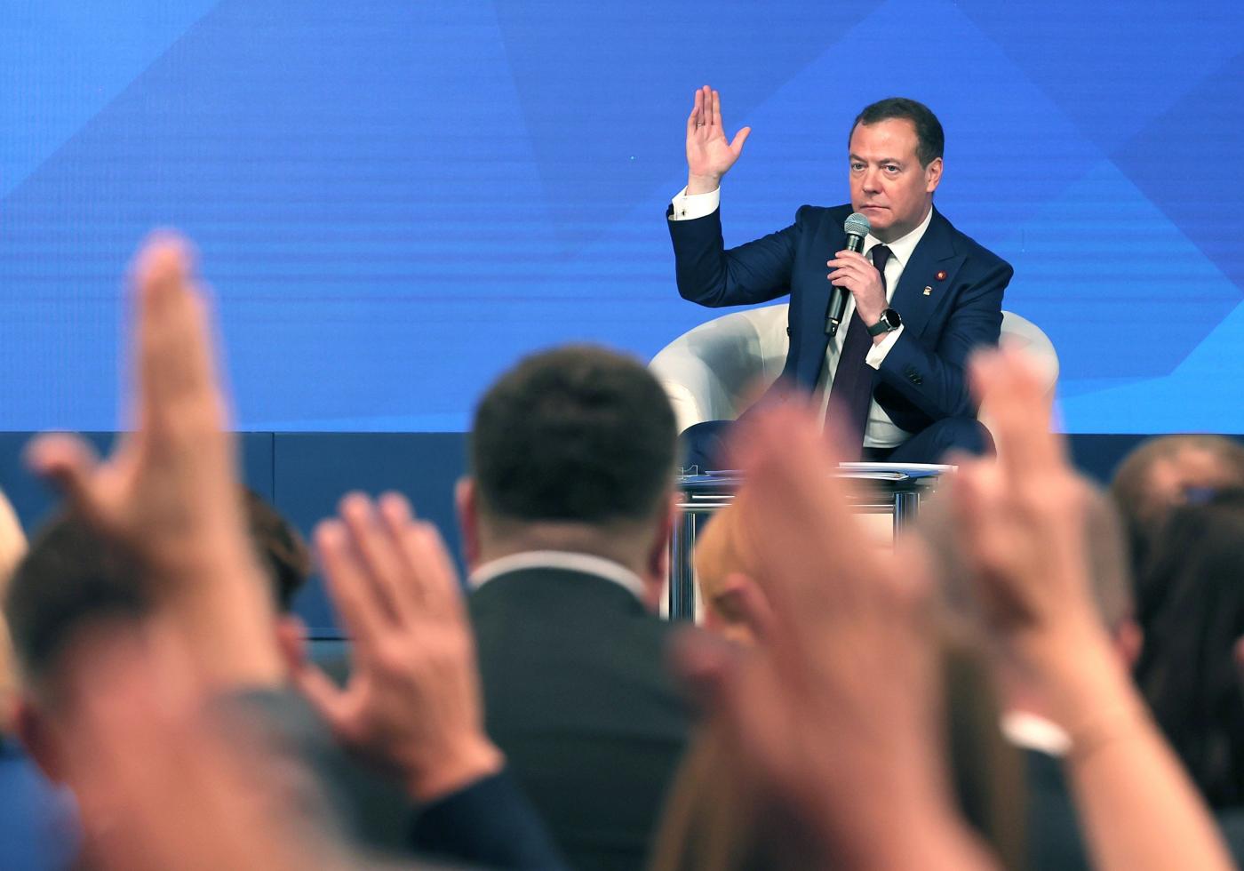 Missili in Polonia, Medvedev: “Occidente verso guerra mondiale” Missili in Polonia, Medvedev: “Occidente verso guerra mondiale”