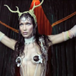 Calendario Pirelli 2023, Tronchetti: “Un ponte sogno-realtà”