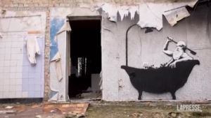 Ucraina, Banksy rivendica i murales in un video