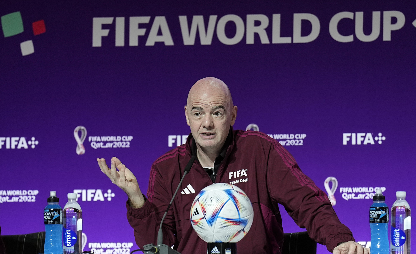 Qatar 2022, Infantino: “Oggi mi sento gay e migrante”