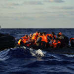 Migranti, il piano dell’Ue per il Mediterraneo