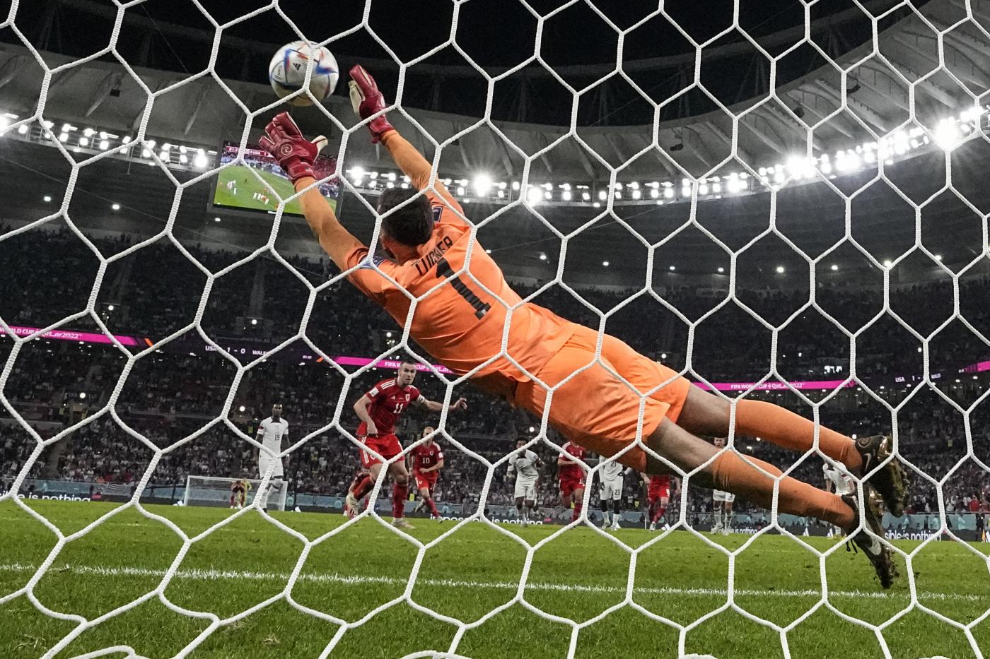 Usa-Galles 1-1, pareggia Bale su rigore