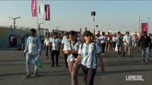 Qatar 2022, tifosi argentini via da stadio dopo ko