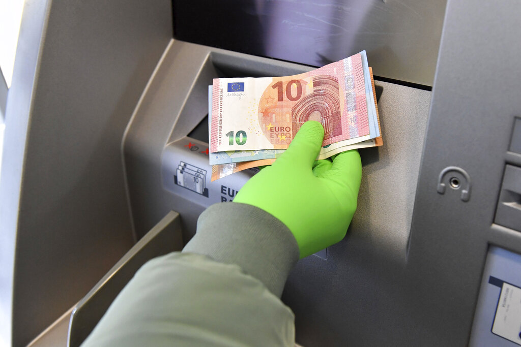 Tetto contante, dal primo gennaio a 5mila Tetto contante, dal primo gennaio a 5mila