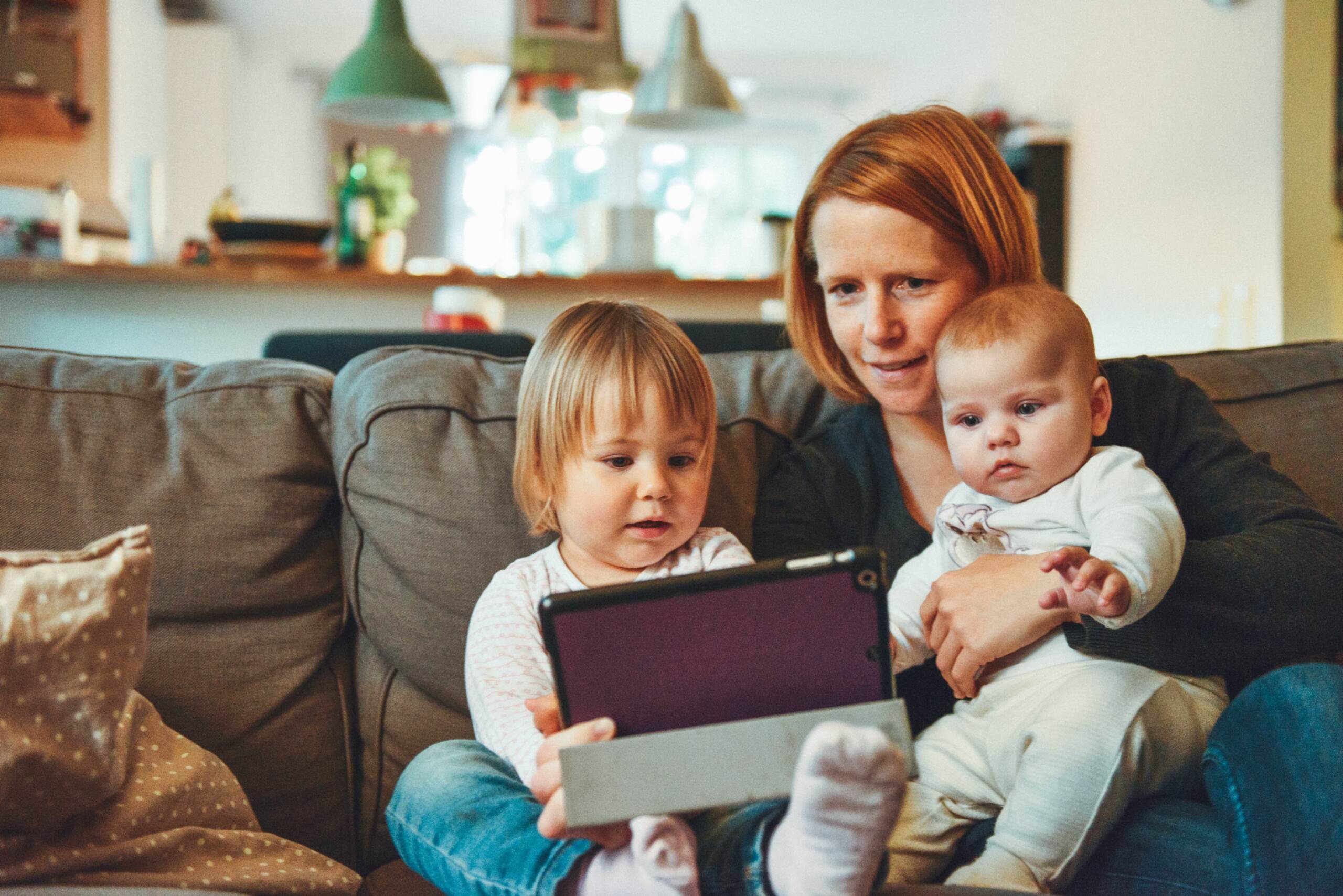 Manovra, assegno unico e congedo: misure per famiglie