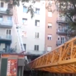 Bologna, crolla gru: nessun coinvolto