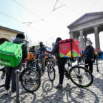 Manovra, mance detassate: per i rider servono a poco