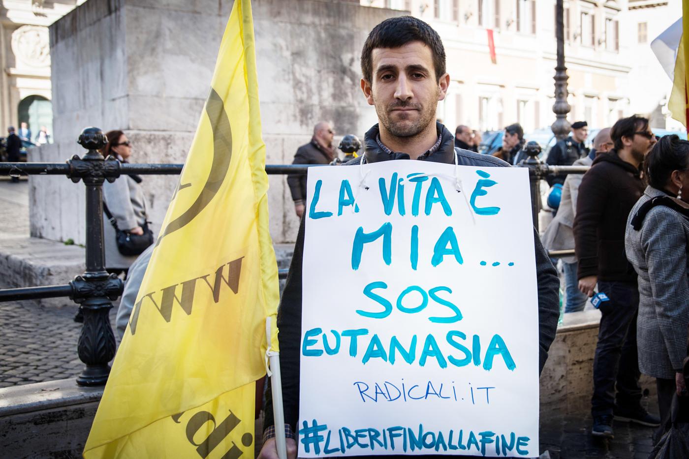 Fine vita, da Englaro a Dj Fabo: tutti i casi che hanno animato il dibattito in Italia