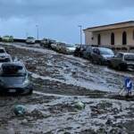 Ischia, Prefetto Napoli: “Stiamo evacuando zone circostanti”