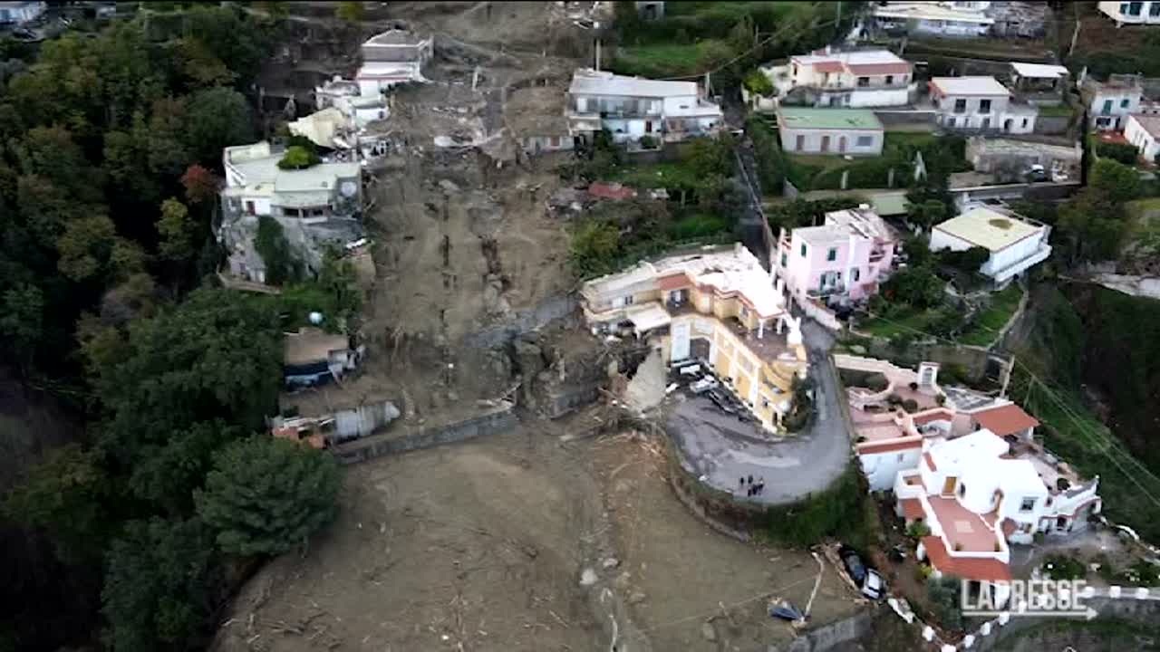 Ischia, La Colata Di Fango Dall'alto - LaPresse