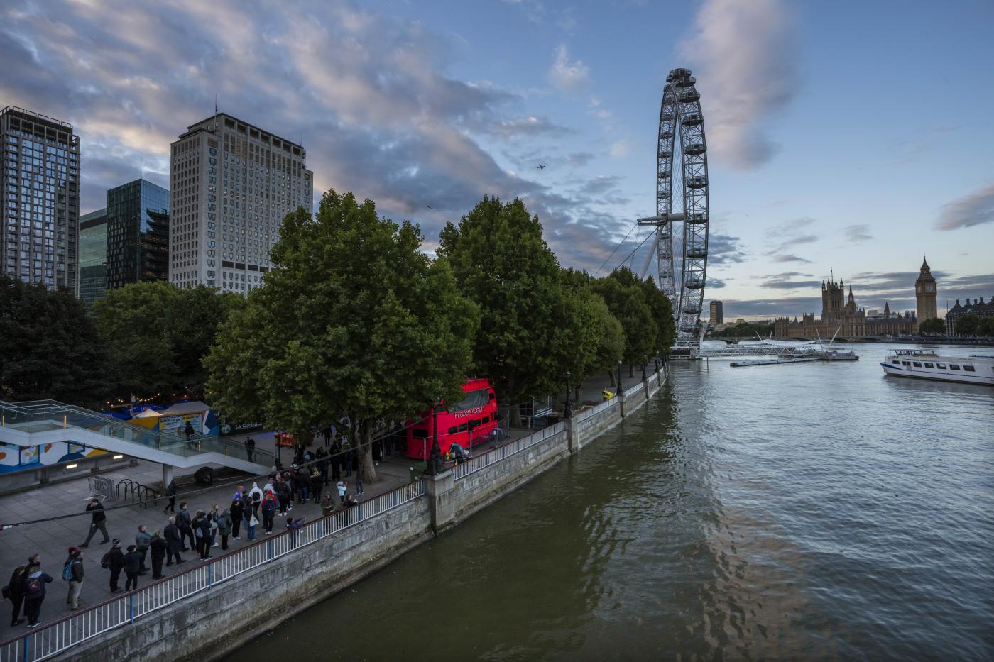 Londra, forte esplosione nel nord