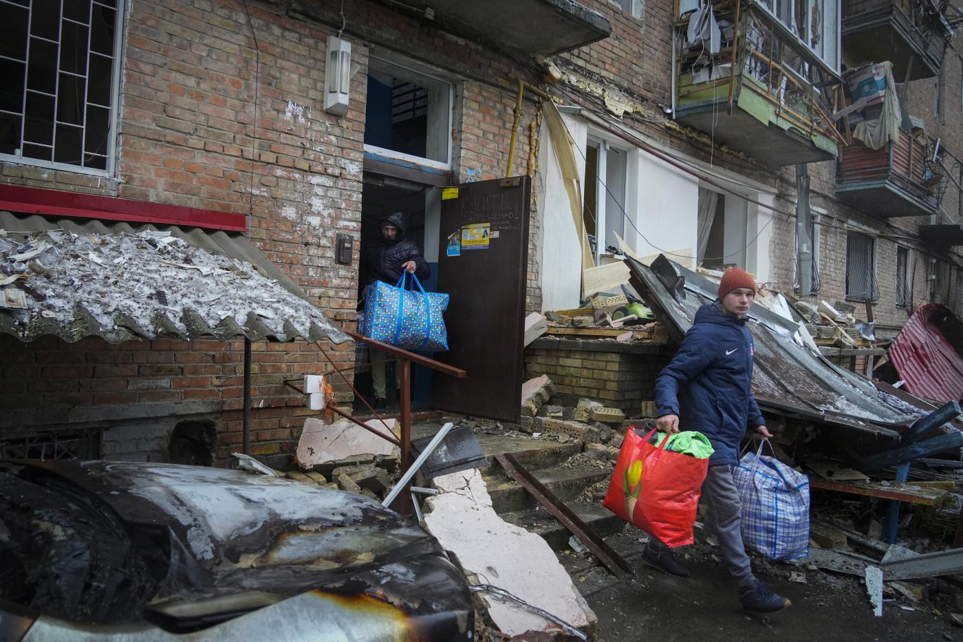 Ucraina, ancora attacchi nel Donetsk