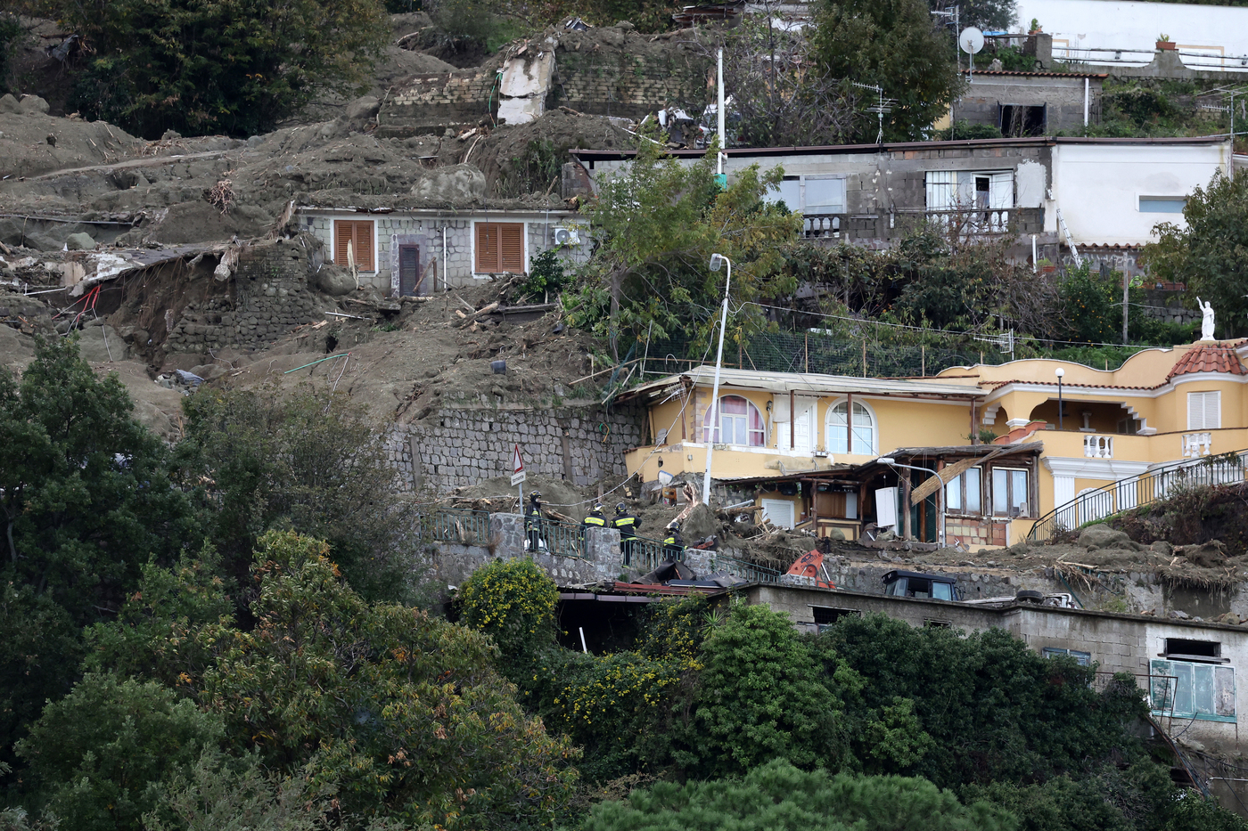 Ischia, Prefetto: “Scuole chiuse fino a sabato”