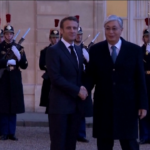 Francia, Emmanuel Macron riceve il presidente kazako