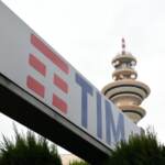 Borsa, Tim crolla: giù dell’8,47%