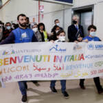 Migranti, a Fiumicino 114 profughi da Libia