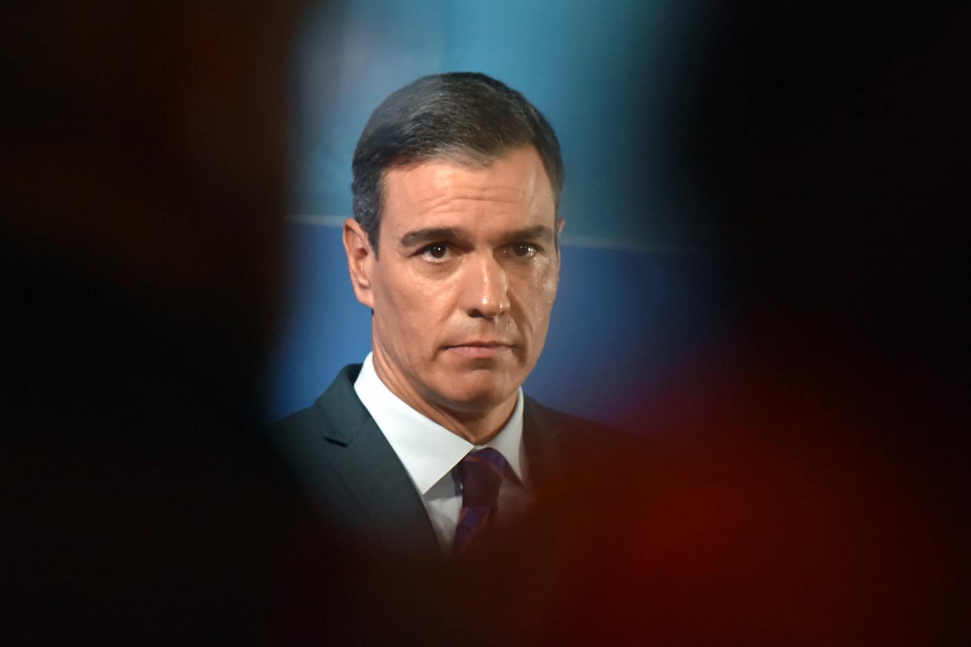 Spagna, lettera con esplosivo al premier Sanchez