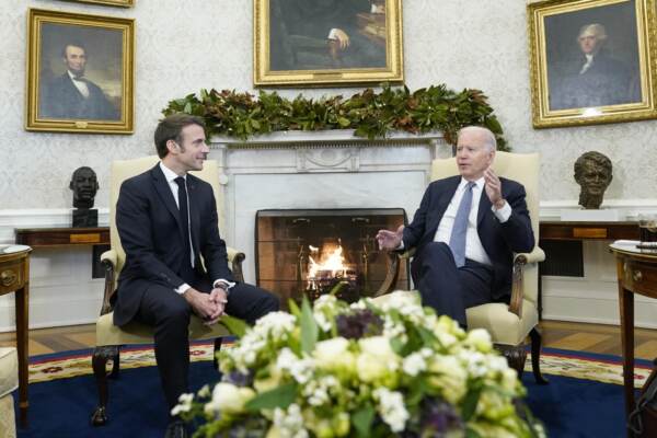 Washington, il presidente francese Emmanuel Macron alla Casa Bianca