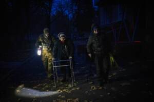 Ucraina, 6 milioni di persone senza elettricità